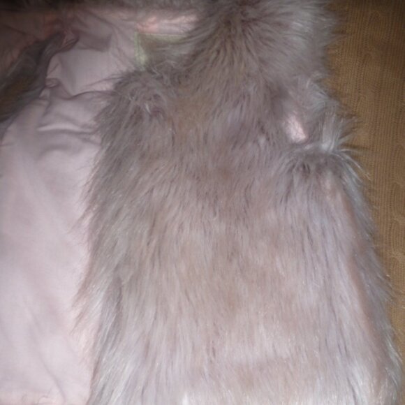 Cherokee Kids Faux Fur Vest - Pinkish - Picture 7 of 8